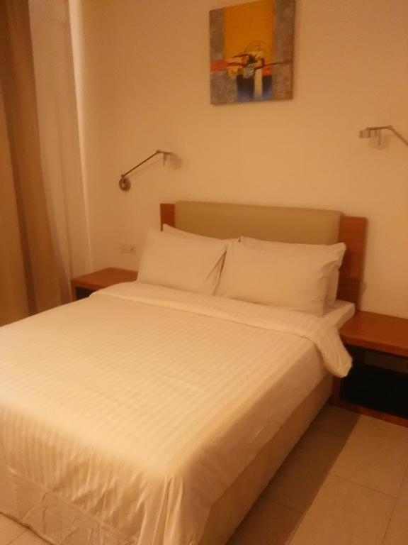 Gloria Swiss Hotel & Apartment Sandakan Exterior photo