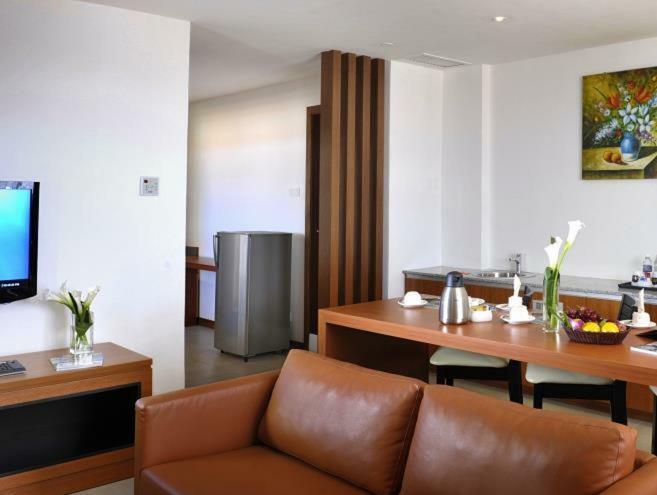 Gloria Swiss Hotel & Apartment Sandakan Exterior photo